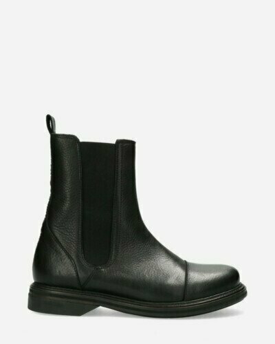 Chelsea boot waxed leather black