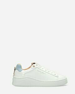 Sneaker smooth leather suede detail baby blue